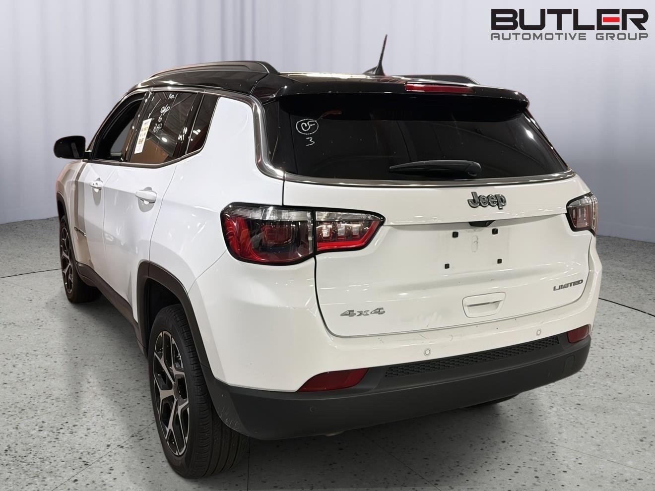 2025 Jeep Compass Limited - Photo 10
