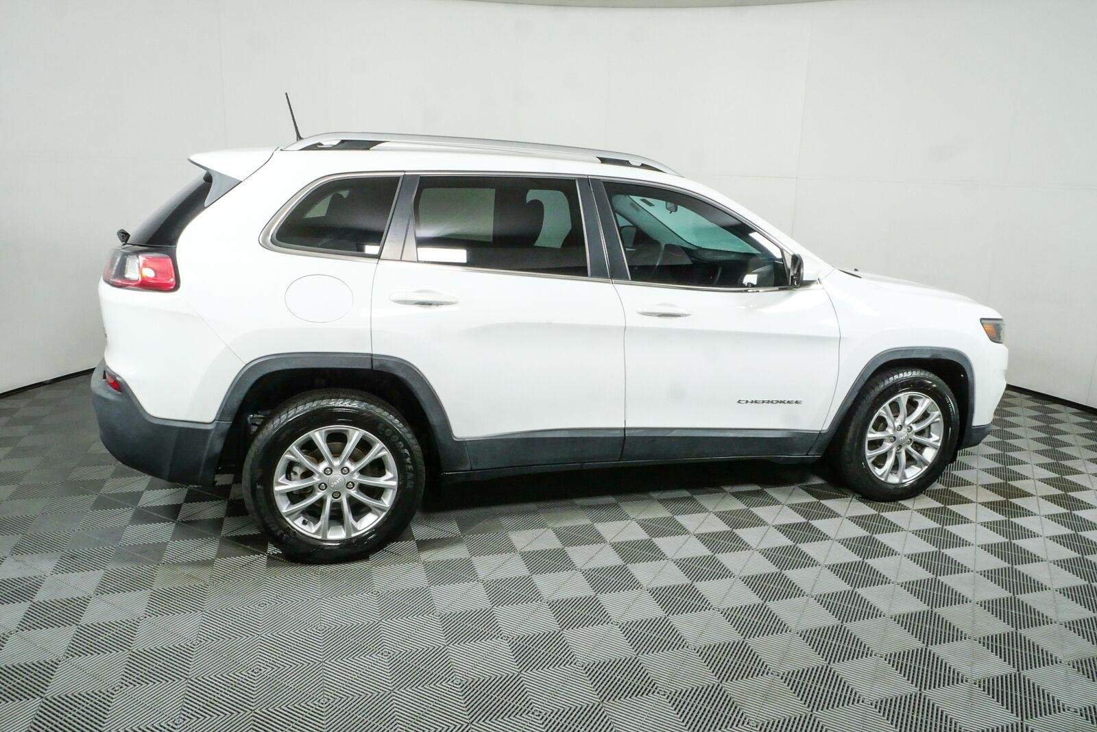 Used 2019 Jeep Cherokee Latitude with VIN 1C4PJLCB6KD203609 for sale in Chamblee, GA