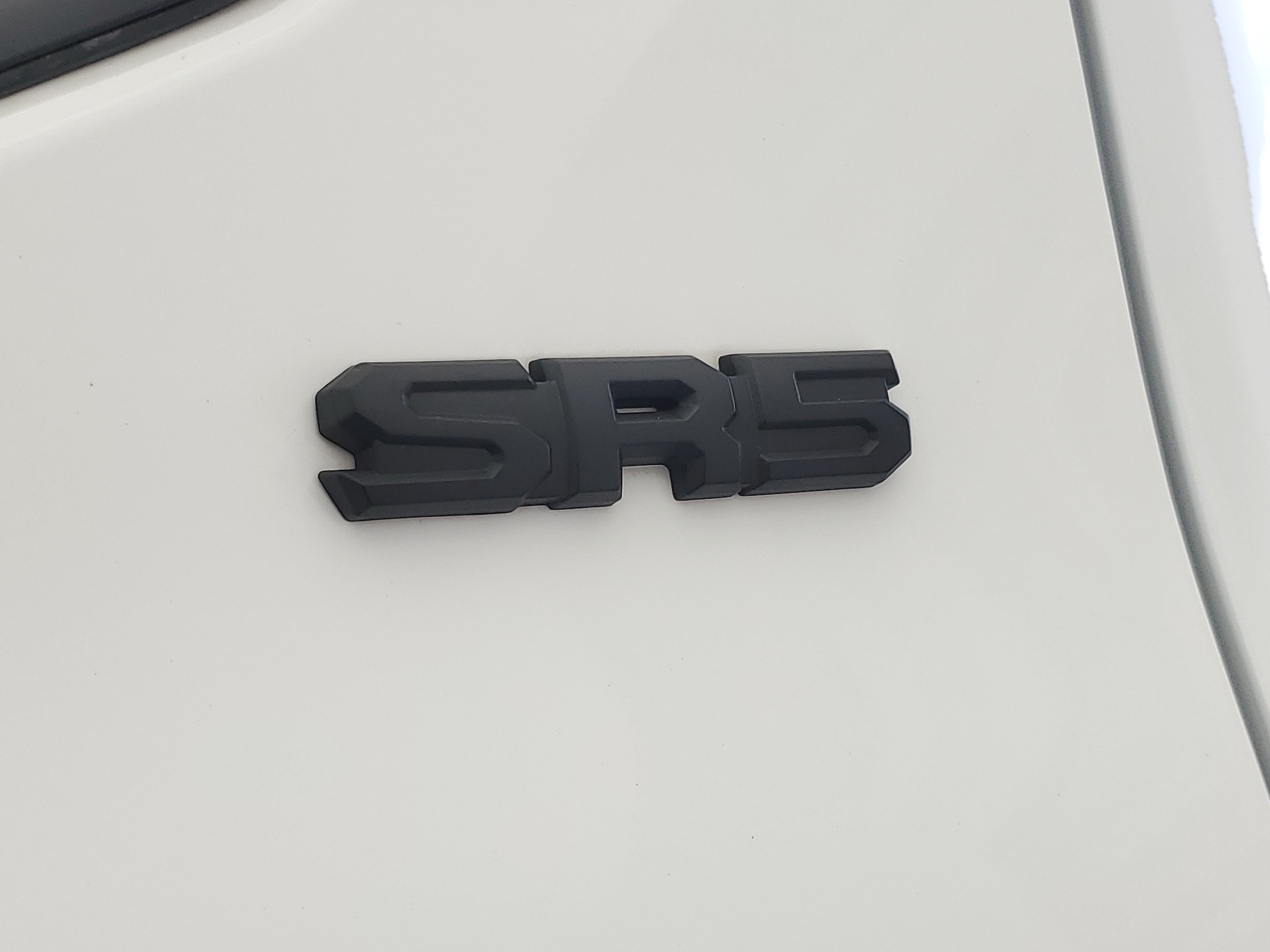 Used 2025 Ice Cap Toyota SR5 image 13