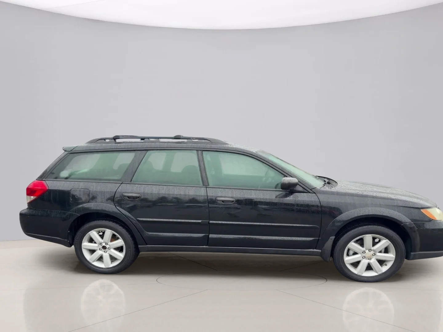 Used 2008 Black Subaru  image 6