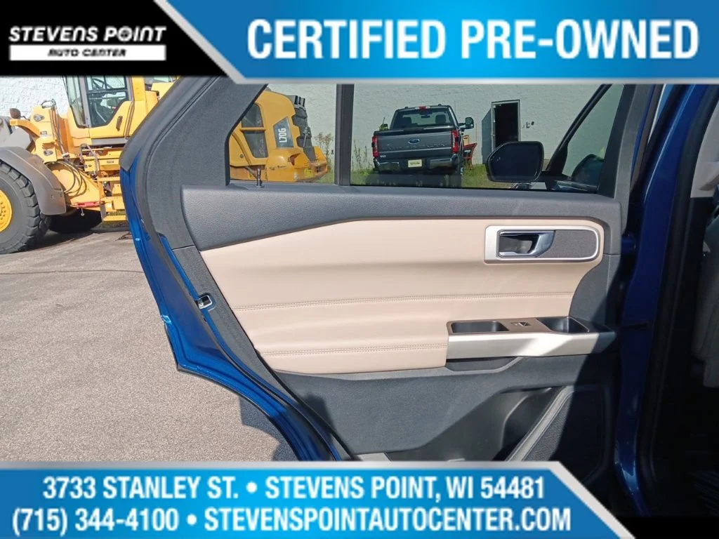 Used 2022 Atlas Blue Metallic Ford XLT image 30
