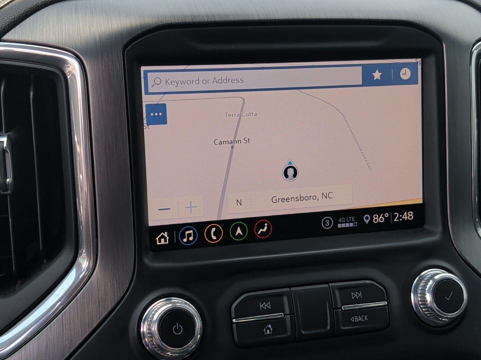 Used 2020 White Frost Tricoat GMC Denali image 25