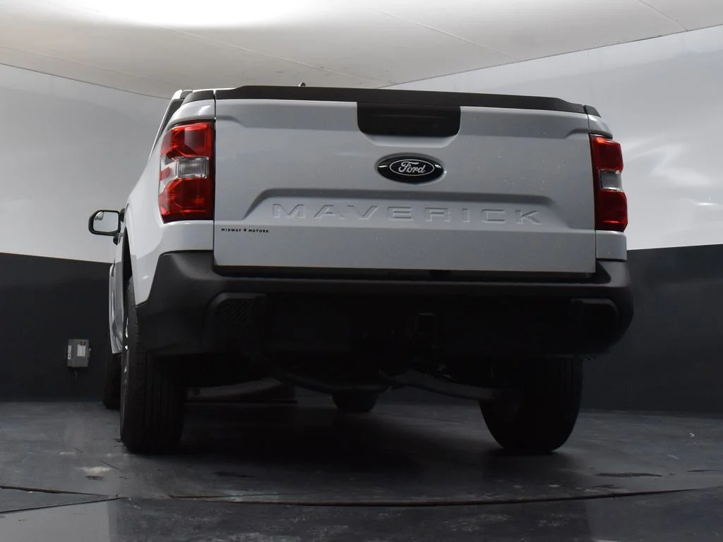 New 2026 White Ford XLT image 32