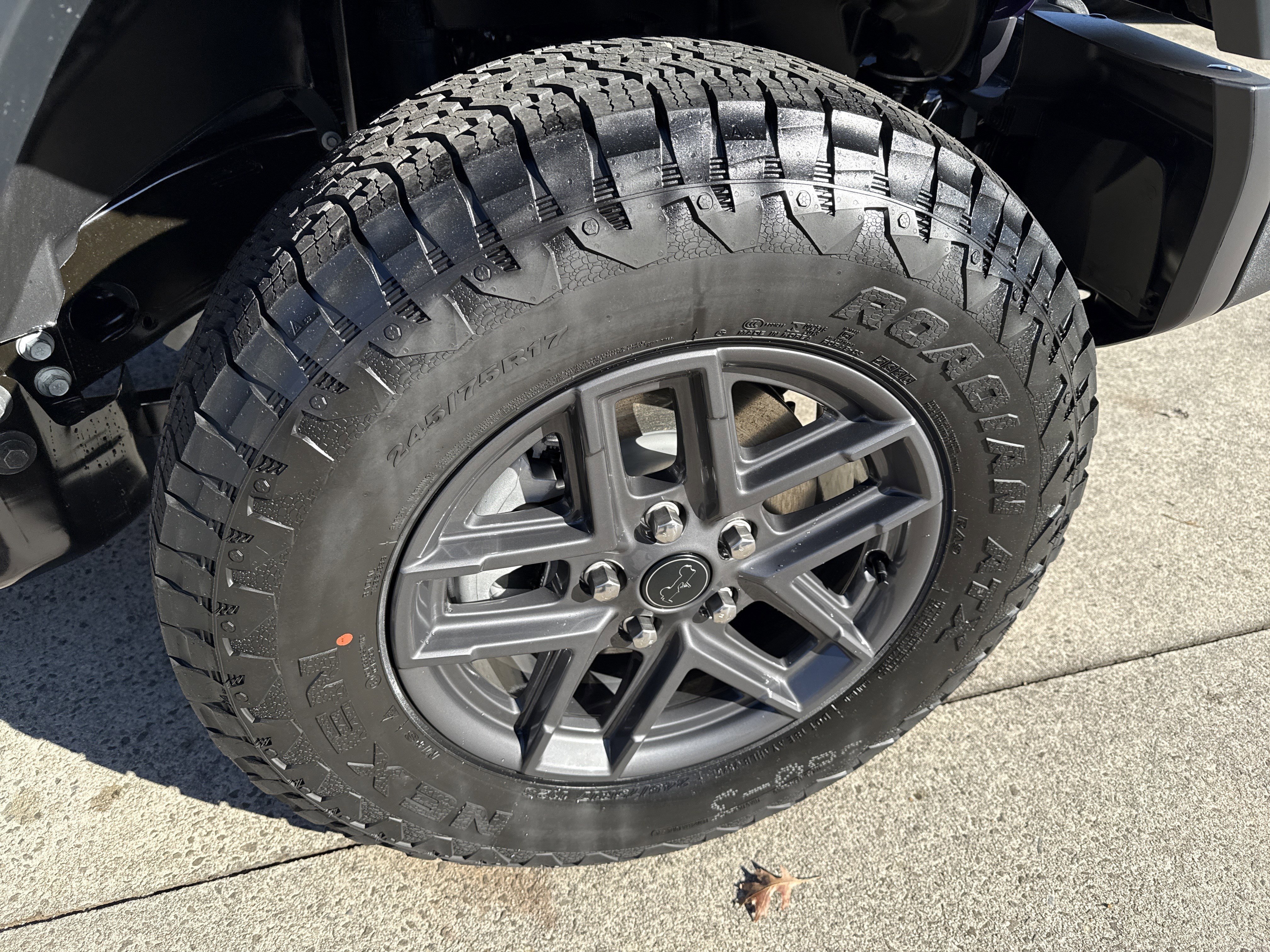 New 2026 Reign Jeep Sport S image 14