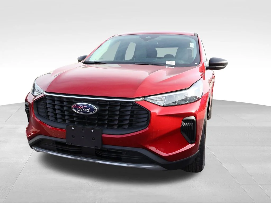 New 2026 Rapid Red Metallic Tinted Clearcoat Ford Active® image 3