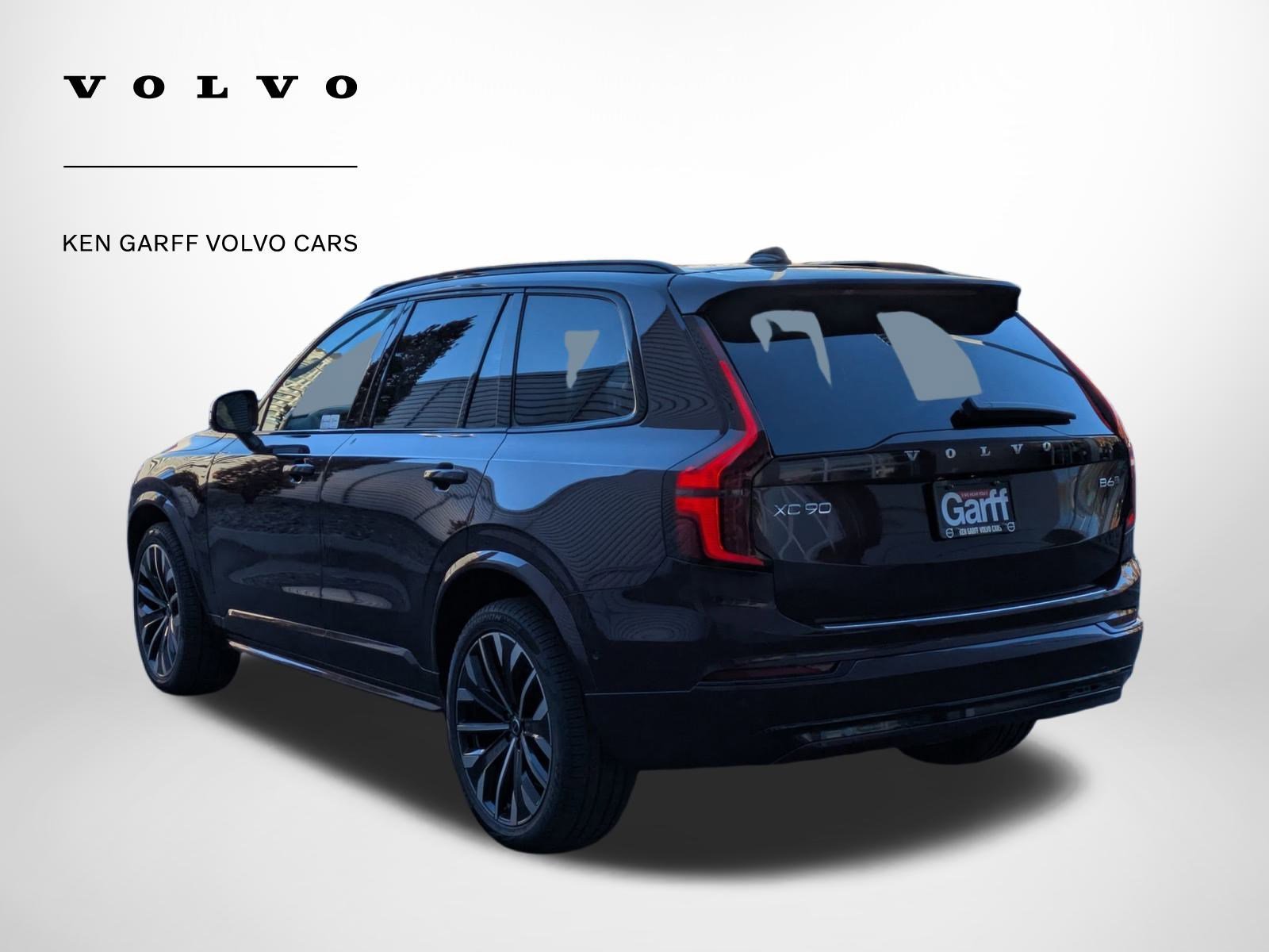 New 2026 Mulberry Red Volvo Ultra Dark Theme image 5