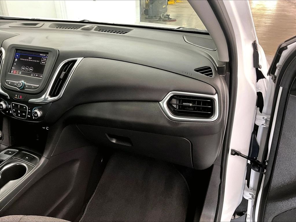 Used 2024 Summit White Chevrolet LT image 13