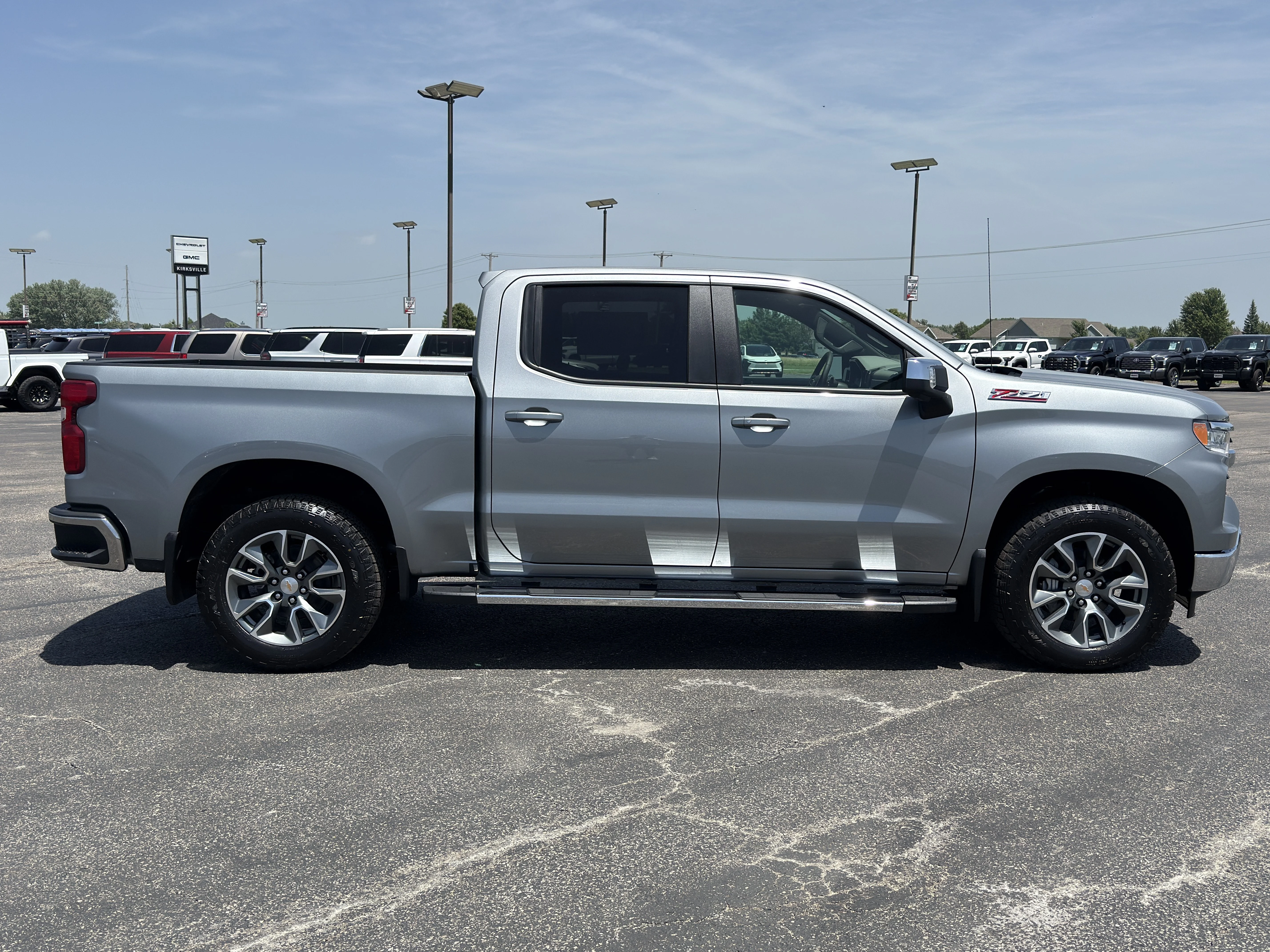 New 2026 Sterling Gray Metallic Chevrolet LT image 4