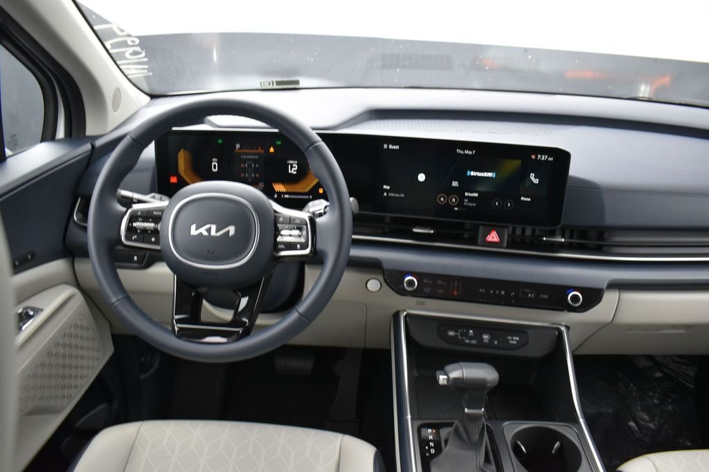 2026 Kia Carnival EX - Photo 11