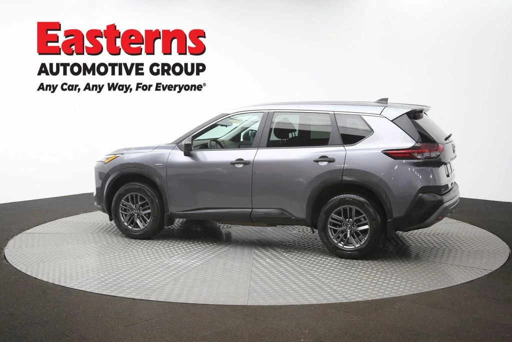 Used 2023 Gray Nissan S image 61