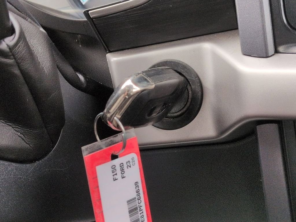 Used 2023 Blue Metallic Ford XLT image 14