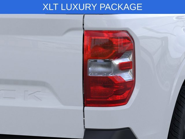 New 2026 Oxford White Ford XLT image 22