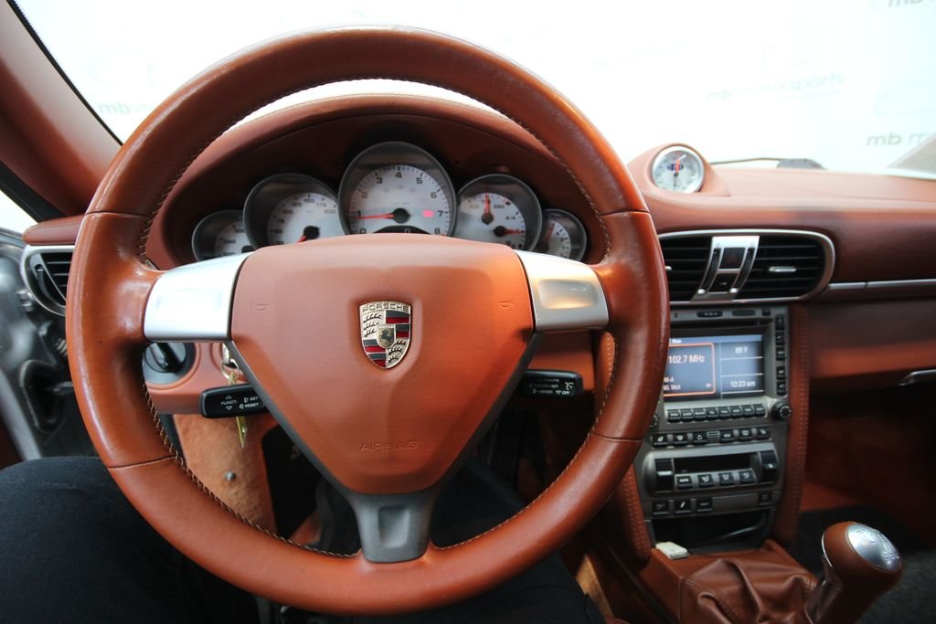 Used 2006 Silver Porsche Carrera S image 19