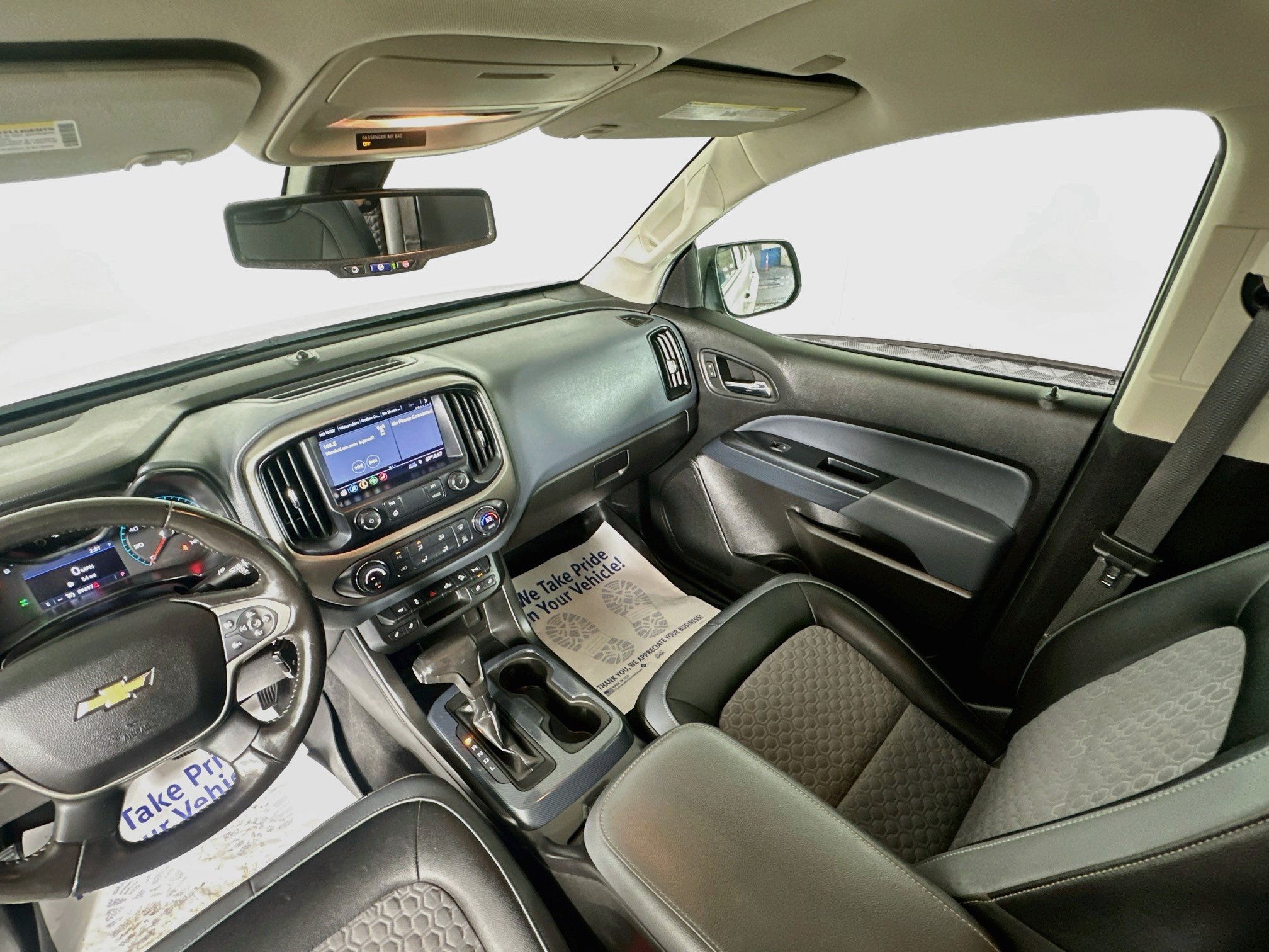 Used 2020 Summit White Chevrolet 4WD Z71 image 23
