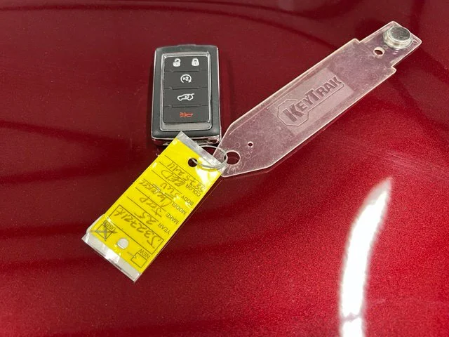 Used 2025 Red Jeep Altitude X image 29