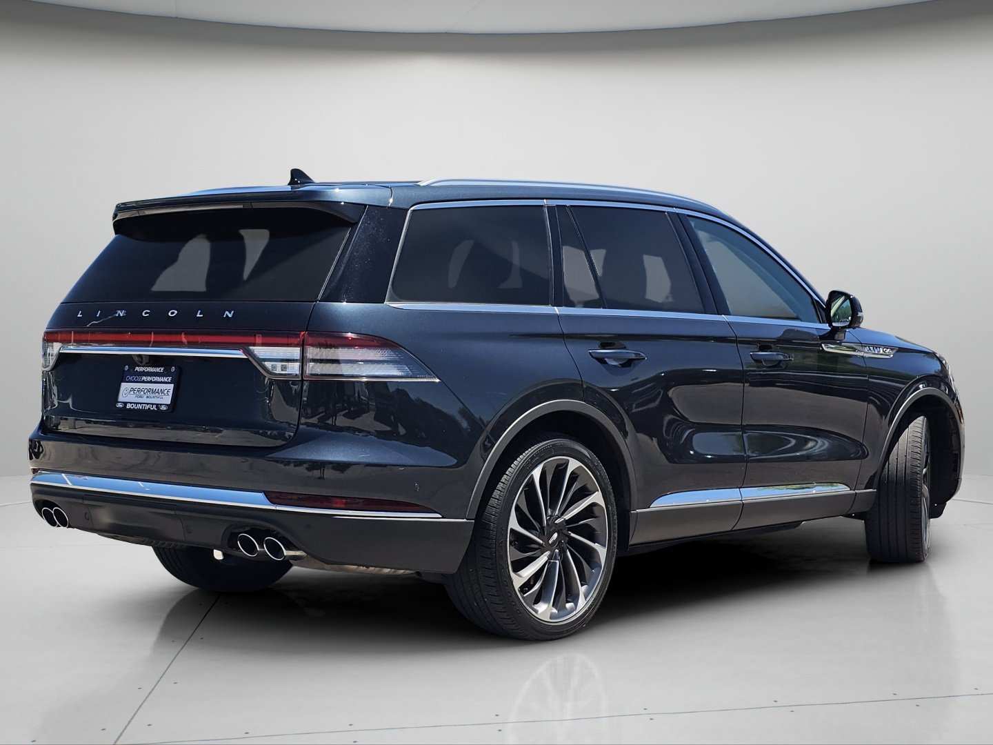 Used 2021 Blue Lincoln Reserve image 27
