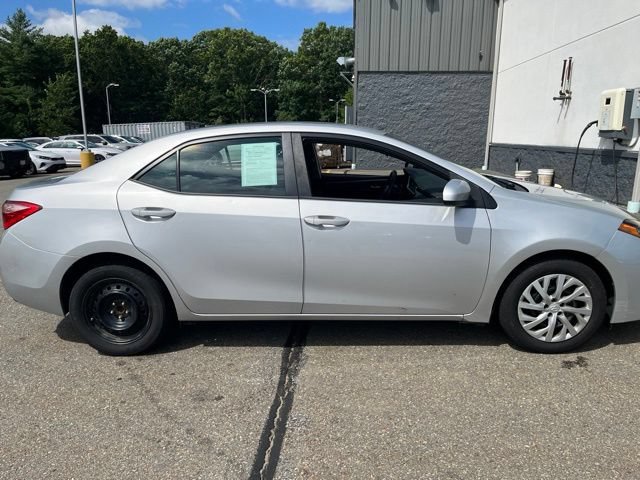 Used 2018 Toyota Corolla LE with VIN 2T1BURHE2JC051184 for sale in Lancaster, MA