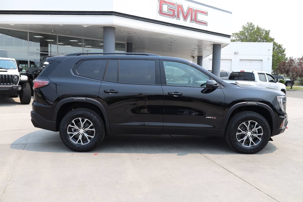 2026 GMC Acadia AT4 - Photo 7
