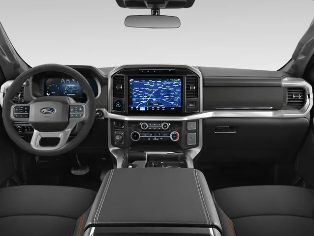 Used 2025 Oxford White Ford Lariat image 3
