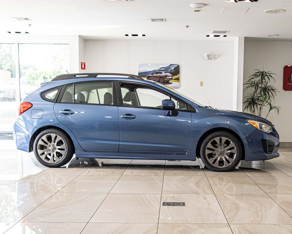 Used 2014 Blue Subaru 2.0i Sport Premium image 9