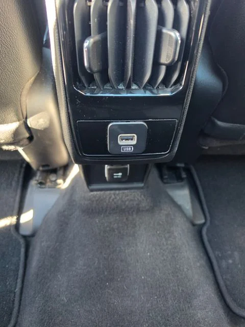 Used 2023 White Jeep Limited image 14