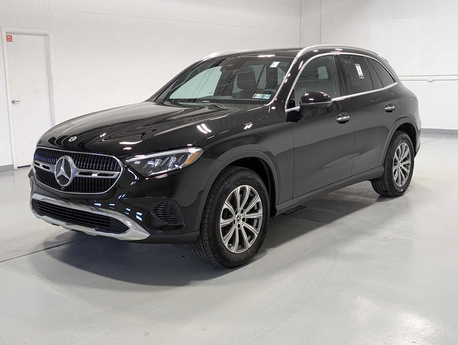 2026 Mercedes-Benz GLC GLC 300 4MATIC's photo