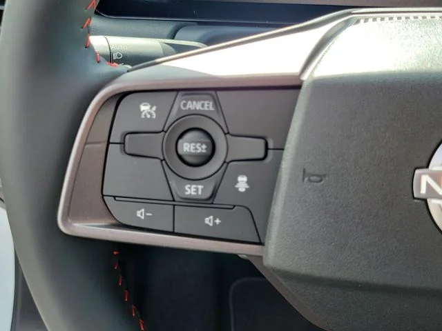 New 2026 Aspen White TriCoat Nissan SR image 25