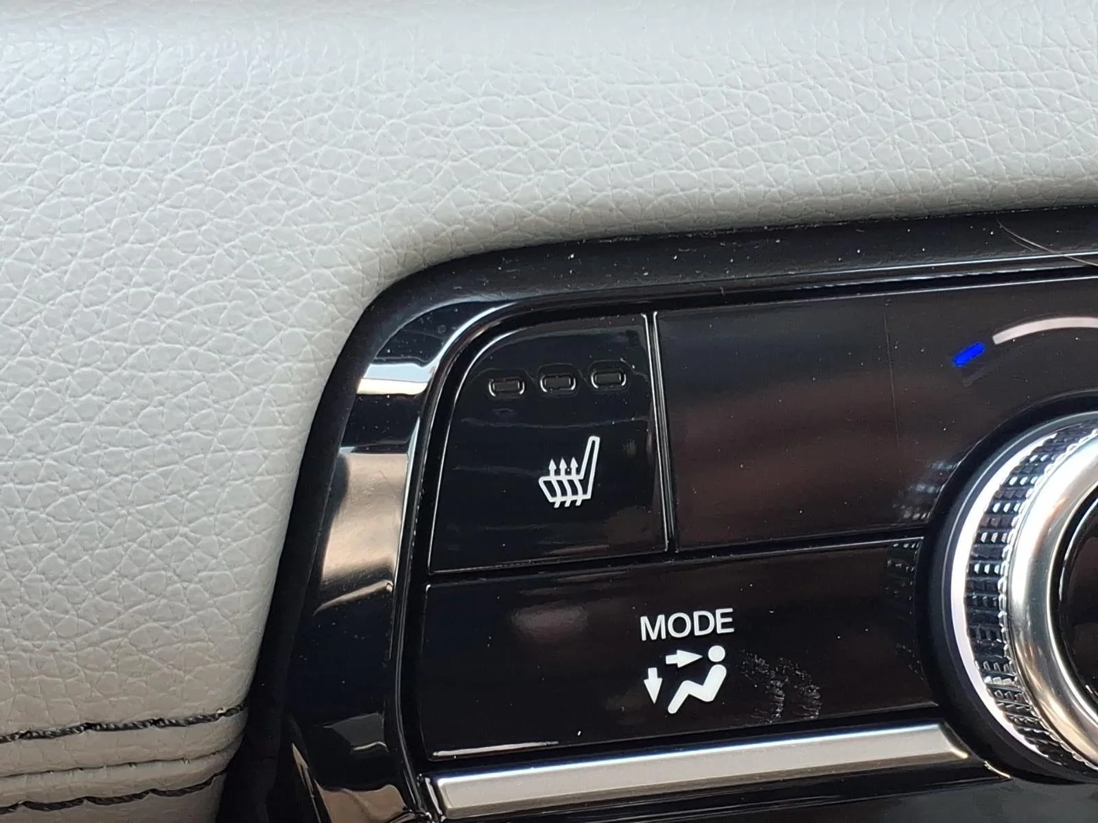 Used 2025  Honda Touring+ image 5