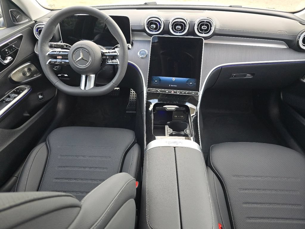 New 2026 MANUFAKTUR Moonlight White Metallic Mercedes-Benz C 300 image 61