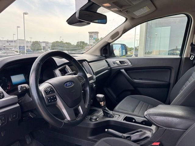 Used 2020 Magnetic Metallic Ford XLT image 9