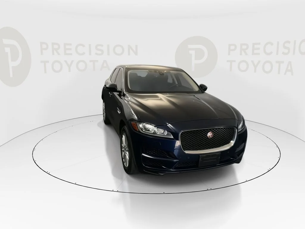Used 2020 Portofino Blue Metallic Jaguar 30t Prestige image 5