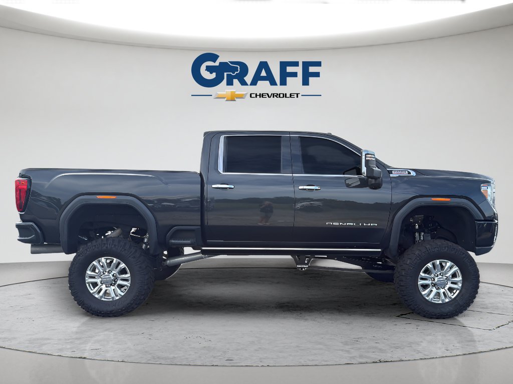 Used 2021 CARBON BLACK METALLIC GMC Denali image 9