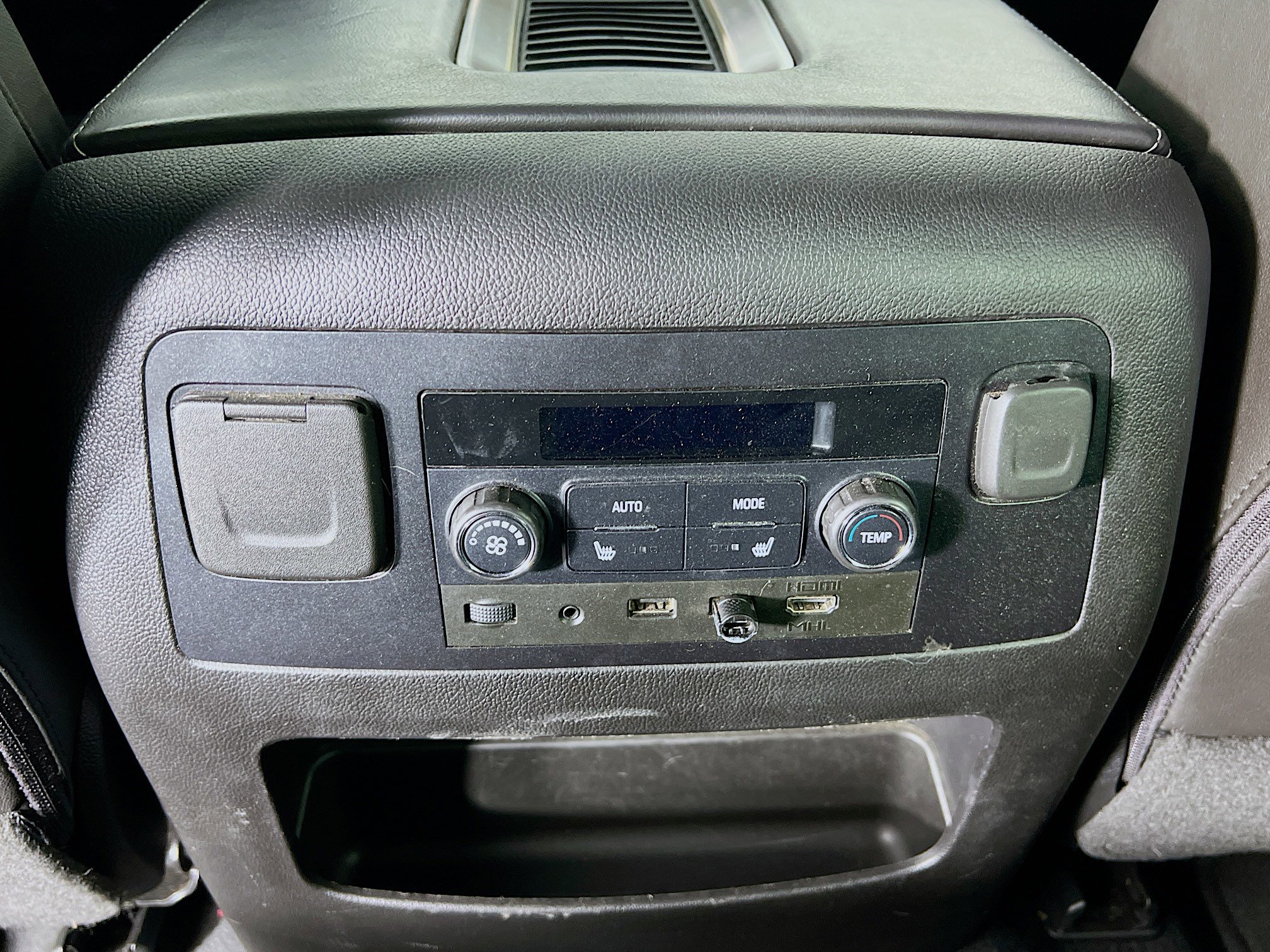 Used 2019 Dark Sky Metallic GMC DENALI image 25