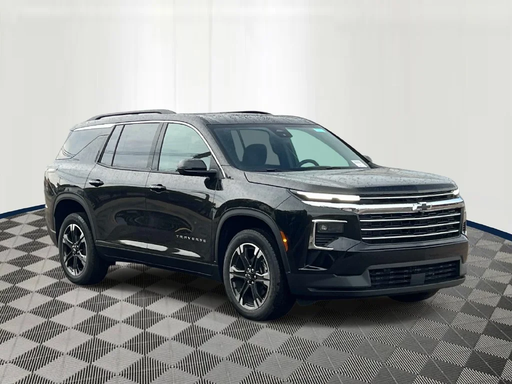 New 2027 Mosaic Black Metallic Chevrolet LT image 6