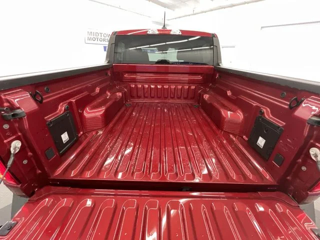 New 2026 Ruby Red Metallic Tinted Clearcoat Ford XLT image 22