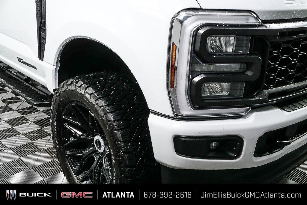 Used 2024 Oxford White Ford XLT image 34