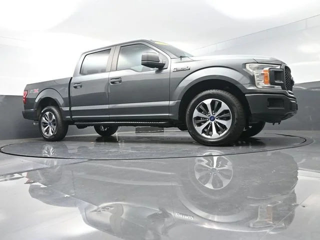 Used 2019 Gray Ford XL image 31