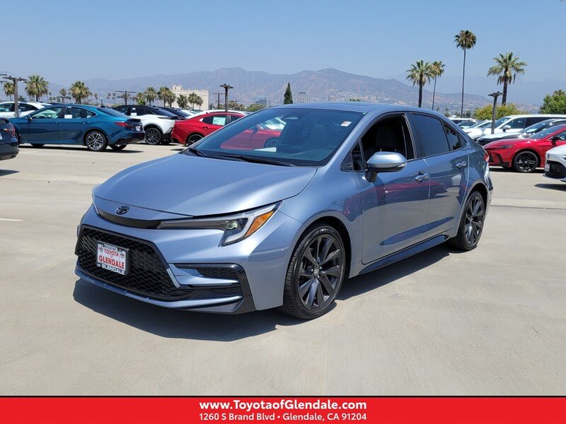 2023 Toyota Corolla SE CVT's photo
