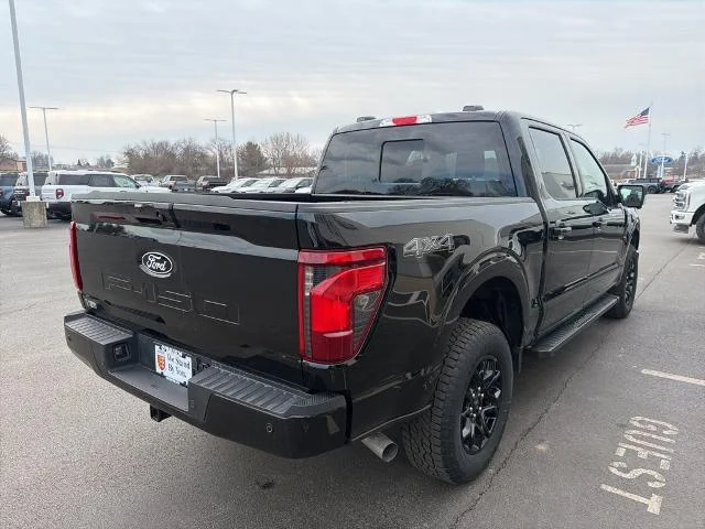 New 2026 Agate Black Metallic Ford XLT image 32