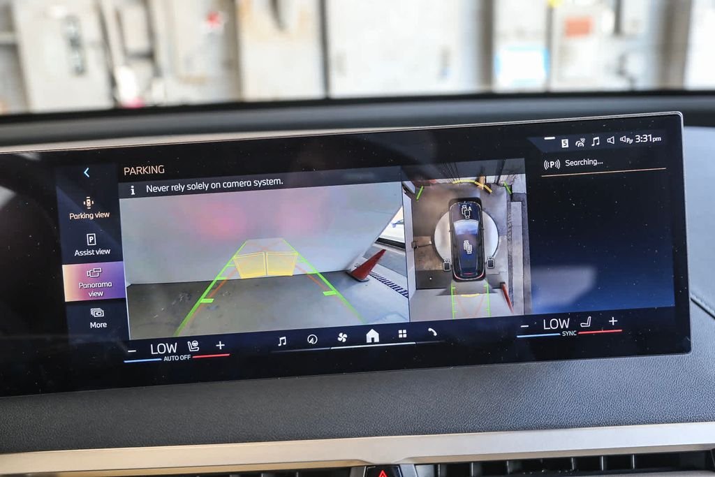 2025 BMW iX 50 - Photo 23