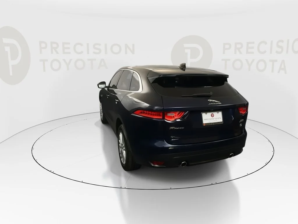 Used 2020 Portofino Blue Metallic Jaguar 30t Prestige image 16