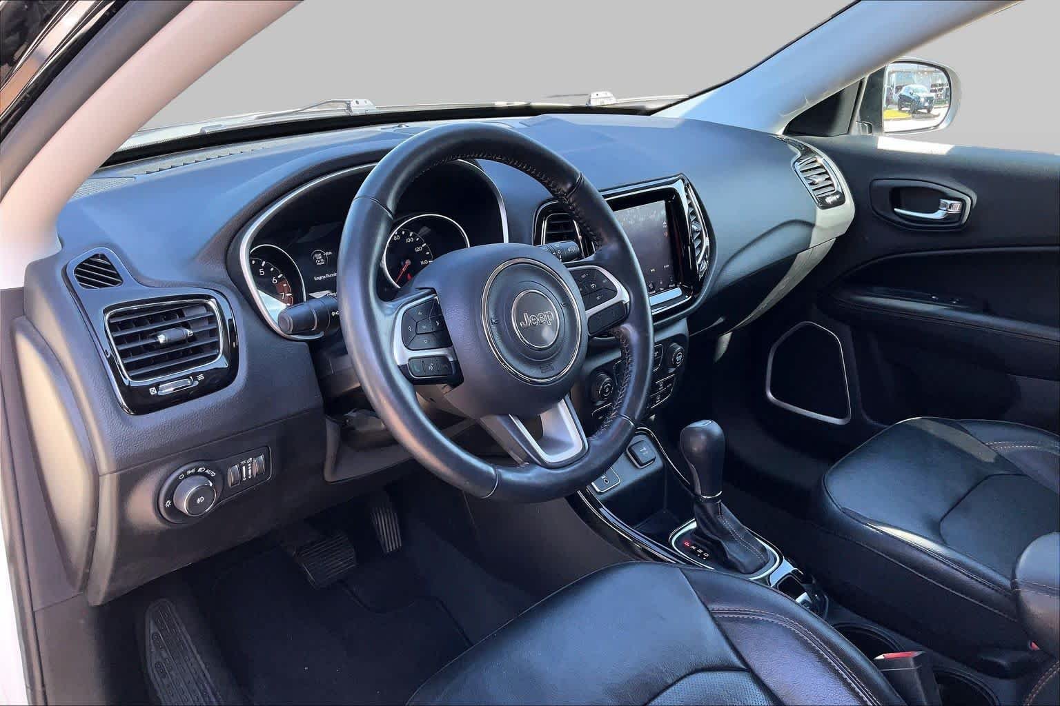 Used 2019 White Clearcoat Jeep Limited image 16
