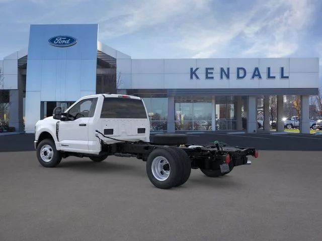 New 2026 Oxford White Ford XL image 4