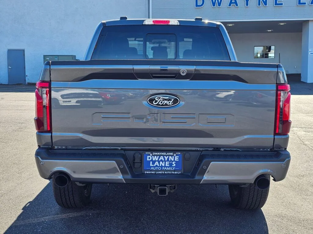 New 2026 Carbonized Gray Metallic Ford XLT image 4
