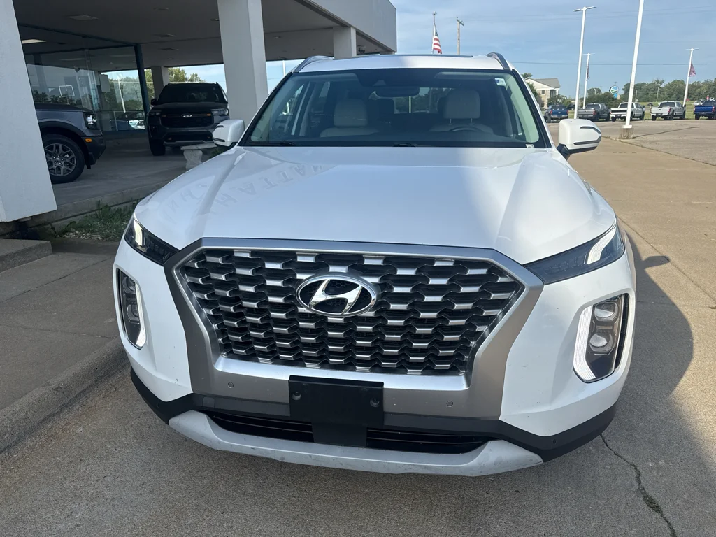 Used 2021 Hyper White Hyundai SEL image 3