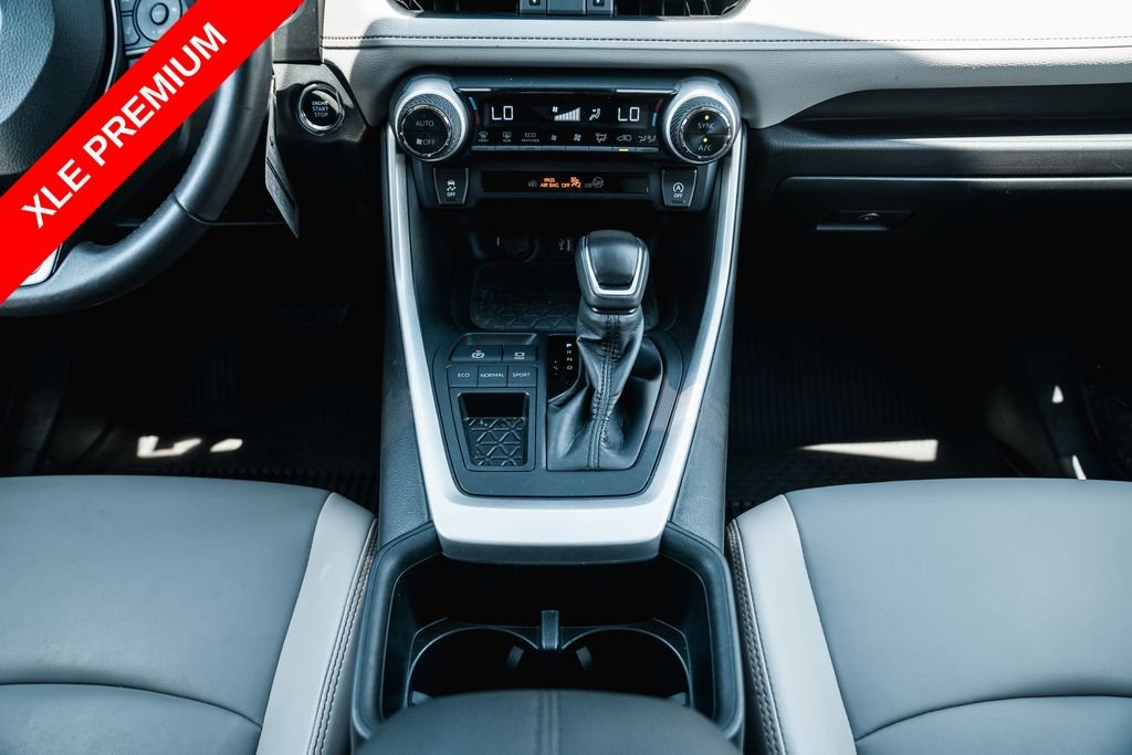 Used 2023 Midnight Black Metallic Toyota XLE Premium image 24