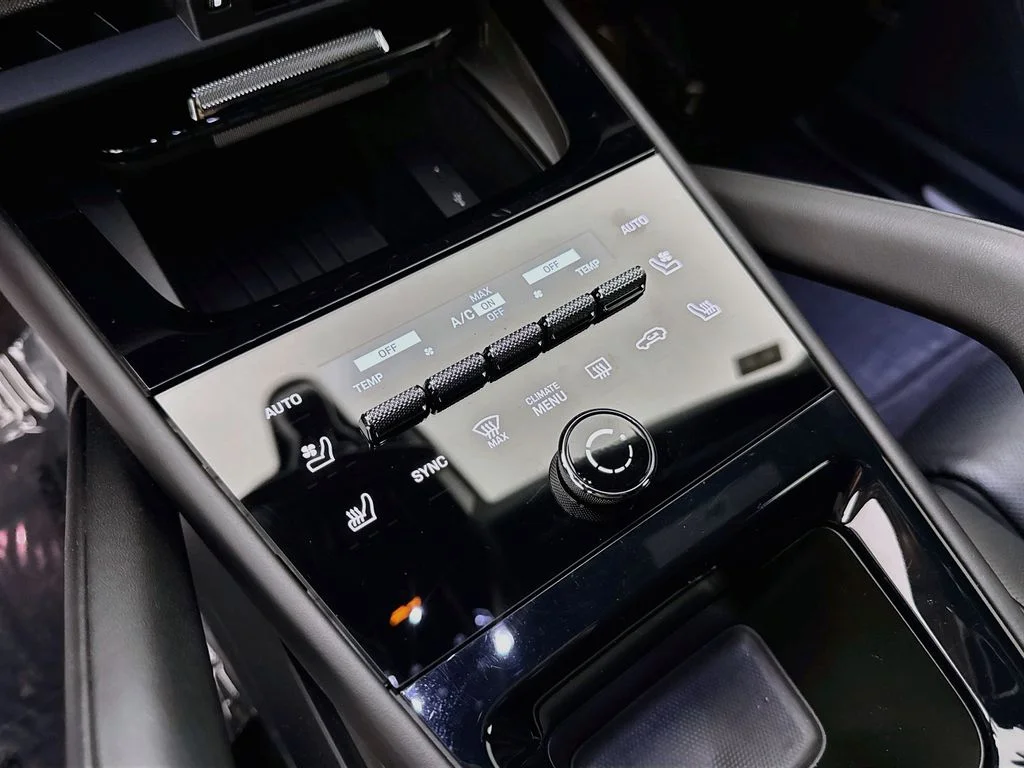 Used 2024 Blue Porsche Base image 16