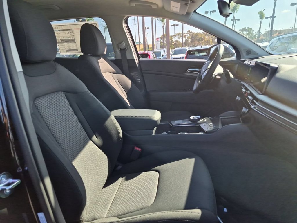 New 2027 Fusion Black Kia S image 28