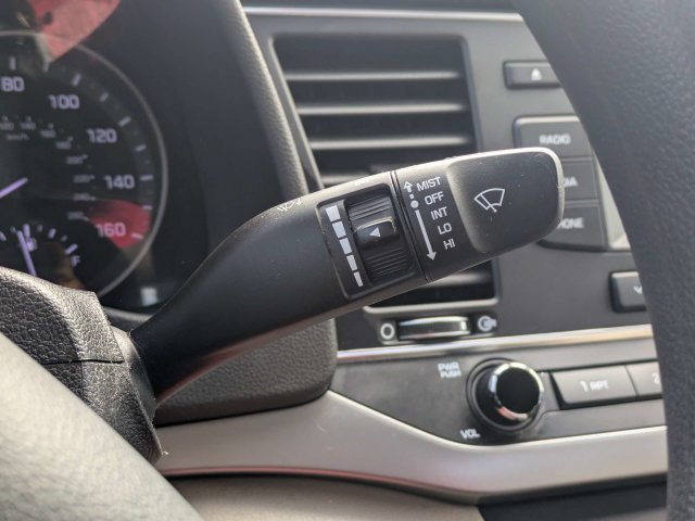 Used 2017 Scarlet Red Hyundai SE image 26