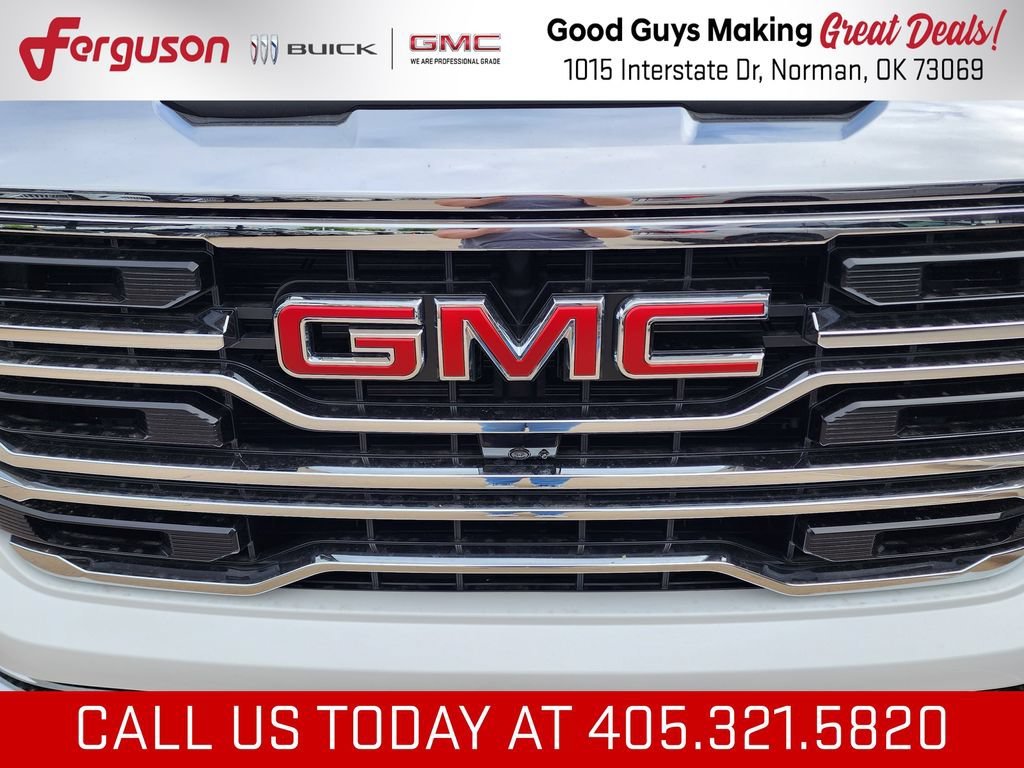 2026 GMC Sierra 1500 SLT - Photo 11